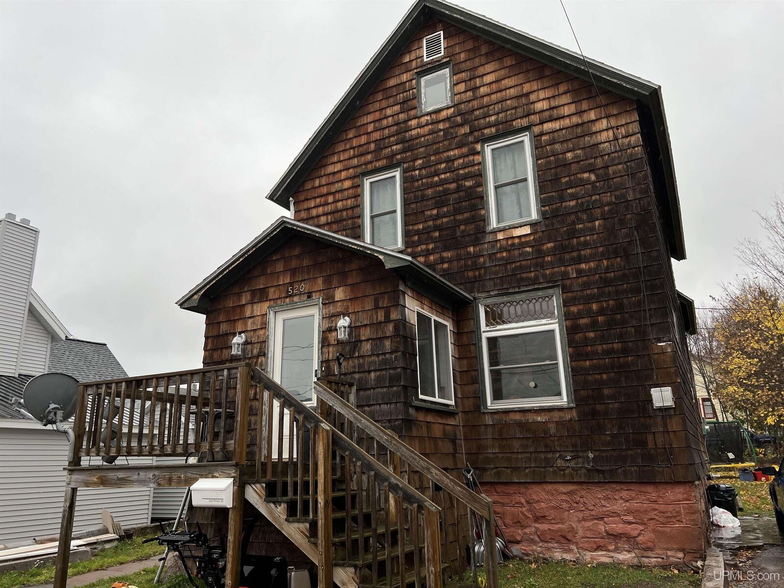 Property Photo: 520 Front St MI 49945