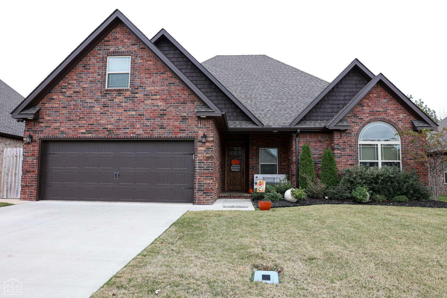 Property Photo:  2712 Paradise Hills Lane  AR 72405 