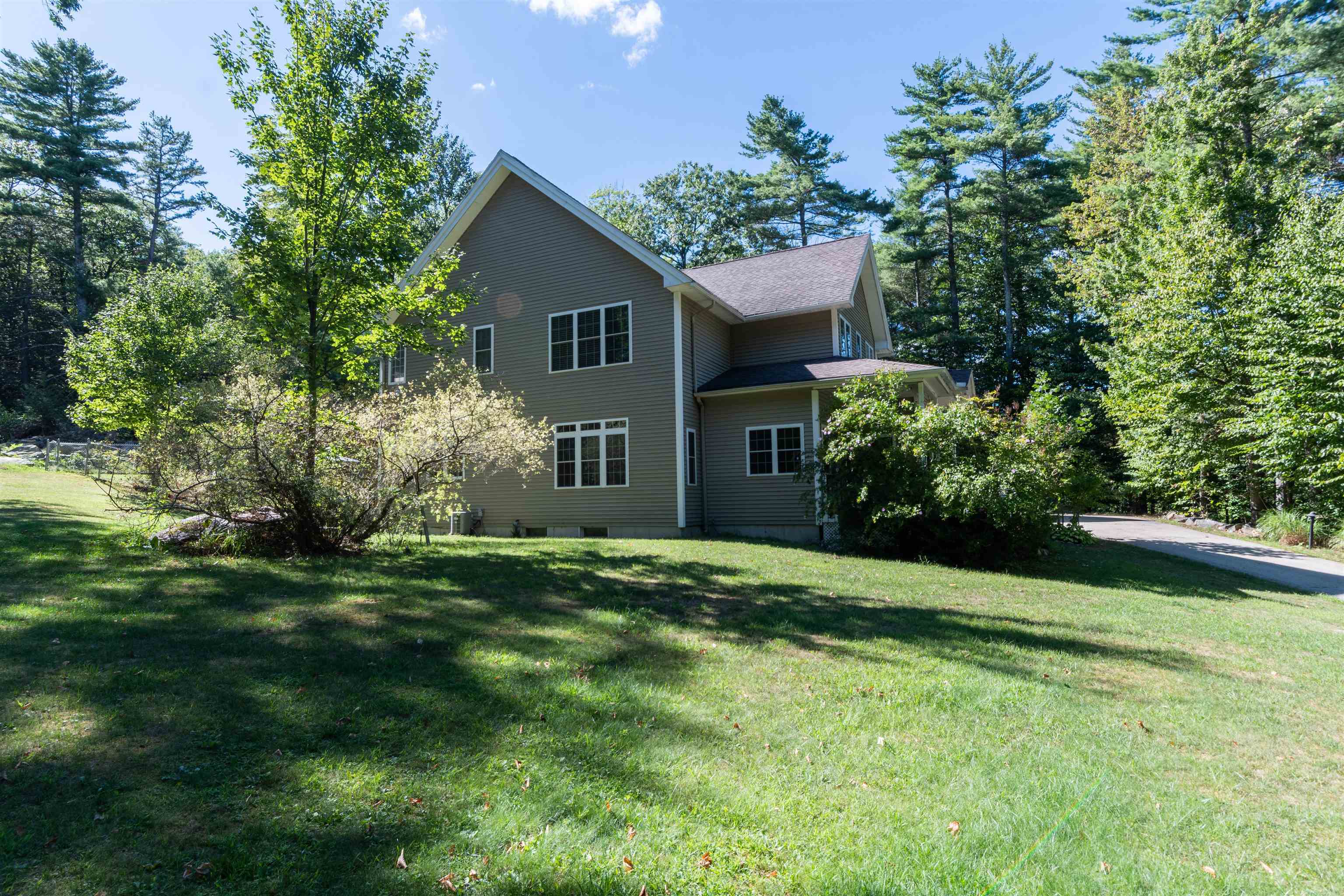 Property Photo:  41 Davisville Road  NH 03086 