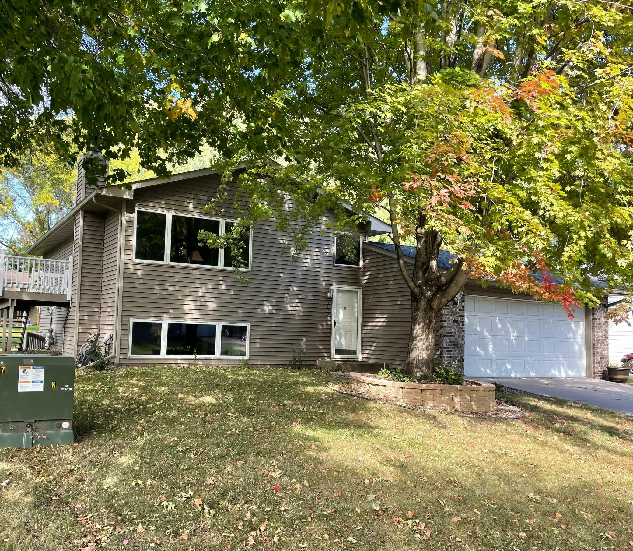 Property Photo:  7572 Springbrook Plaza  MN 55125 