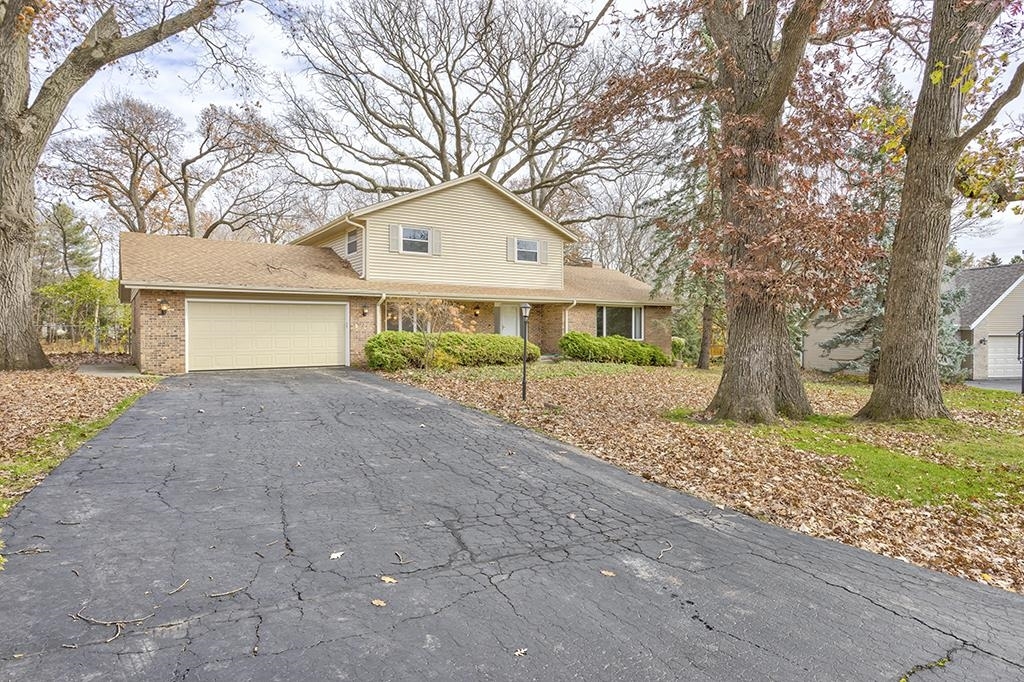 Property Photo:  1345 Thoren Lane  IL 61107 