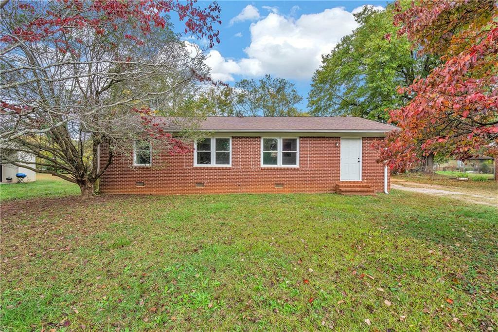 Property Photo:  609 Derrydown Way  SC 29624 