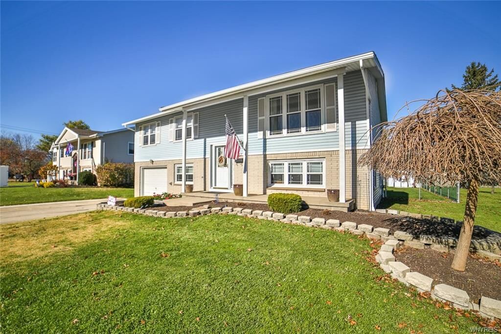 Property Photo:  1987 Marjorie Road  NY 14072 