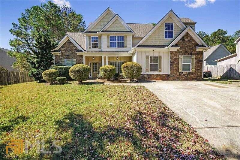 Property Photo: 4660 Mason Court GA 30135