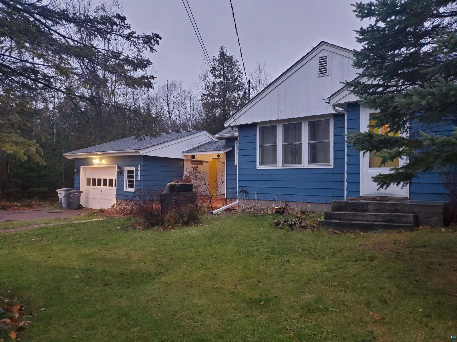 Property Photo:  1809 Middle Rd  MN 55811 