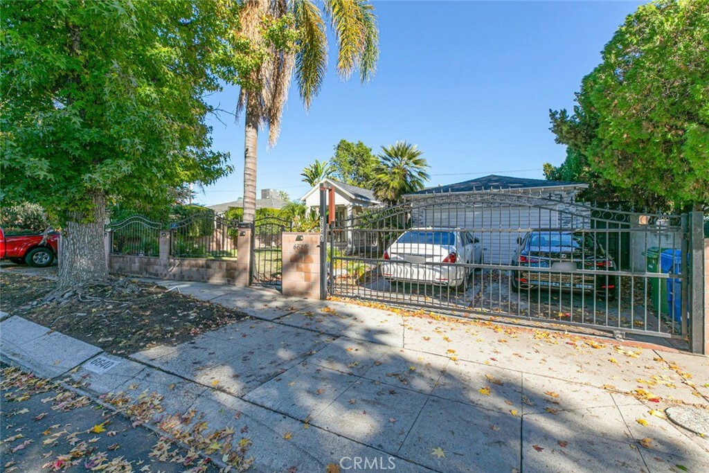 Property Photo:  6640 Alcove Avenue  CA 91606 