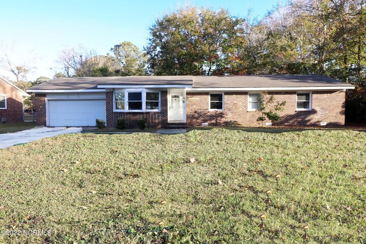 5106 Midyette Avenue  Morehead City NC 28557 photo