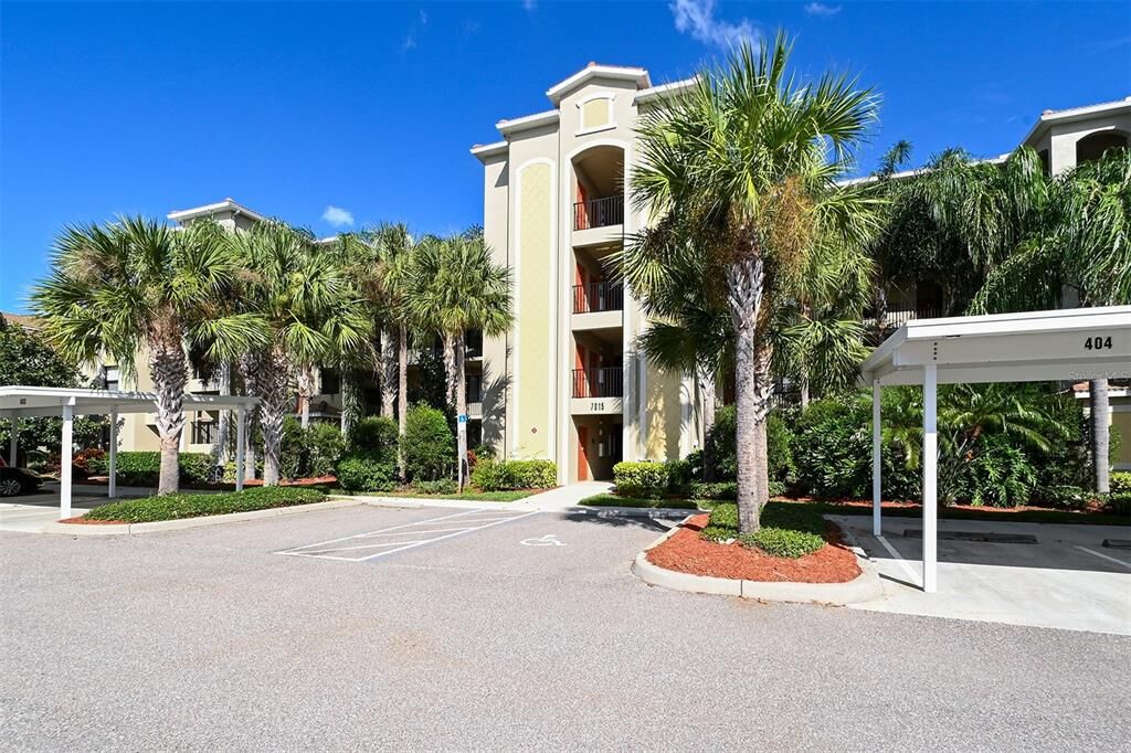 Property Photo:  7015 River Hammock Drive 106  FL 34212 