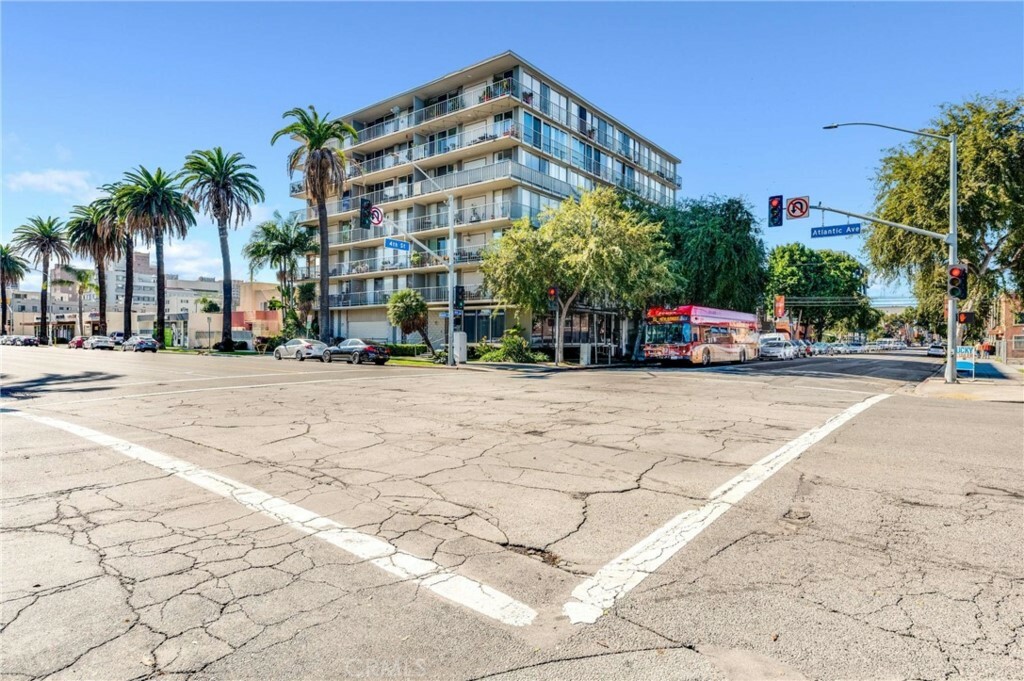 Property Photo:  375 Atlantic Avenue 305  CA 90802 