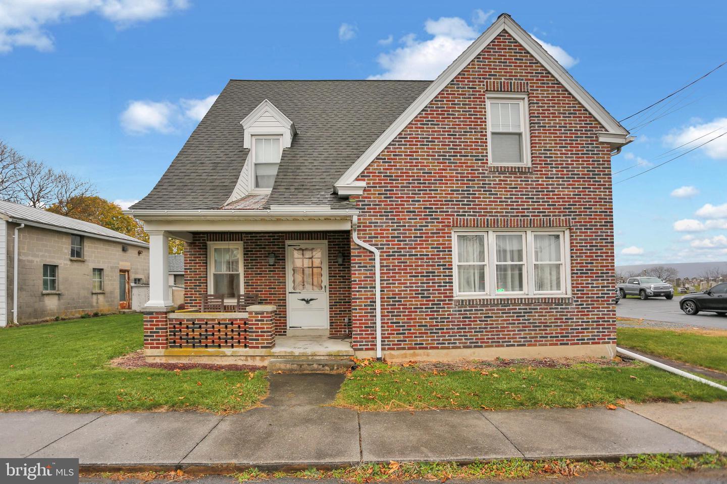 23 Maria Street  Bethel PA 19507 photo