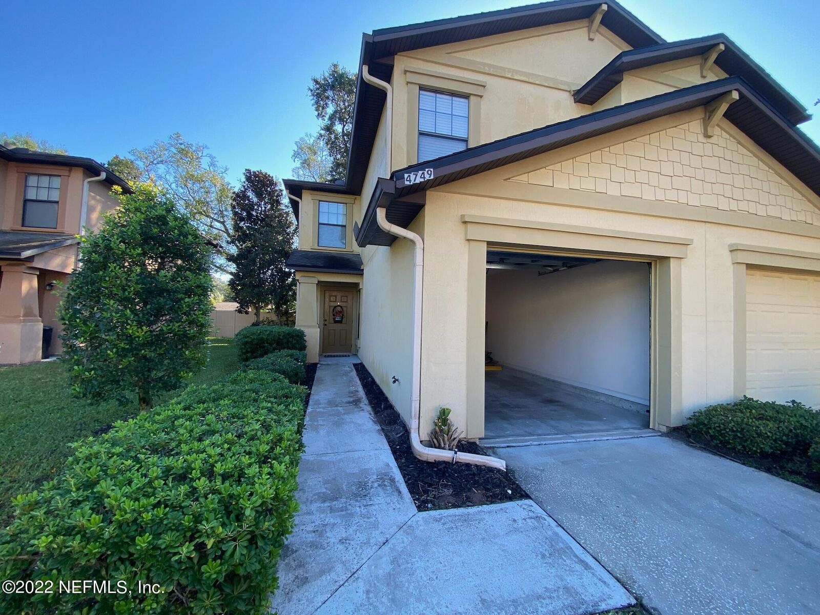 Property Photo:  4749 Playschool Drive  FL 32210 