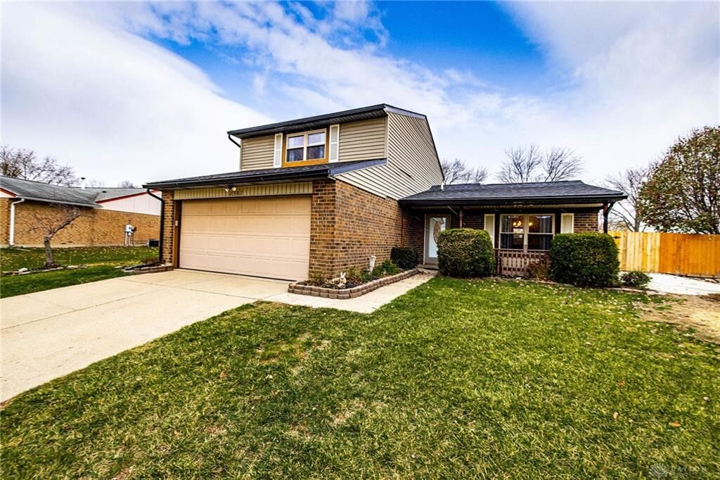 Property Photo:  2507 Cinnamon Ridge Court  OH 45342 