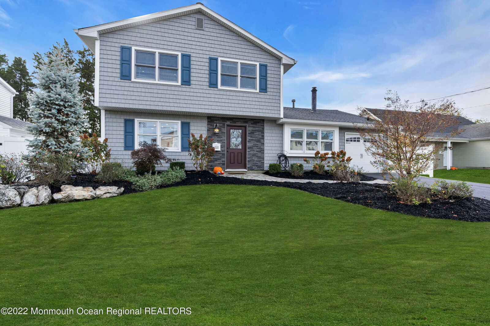 Property Photo:  16 Belfast Avenue  NJ 07730 