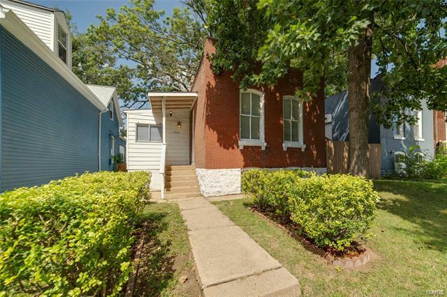 Property Photo:  4647 Varrelmann Avenue  MO 63116 