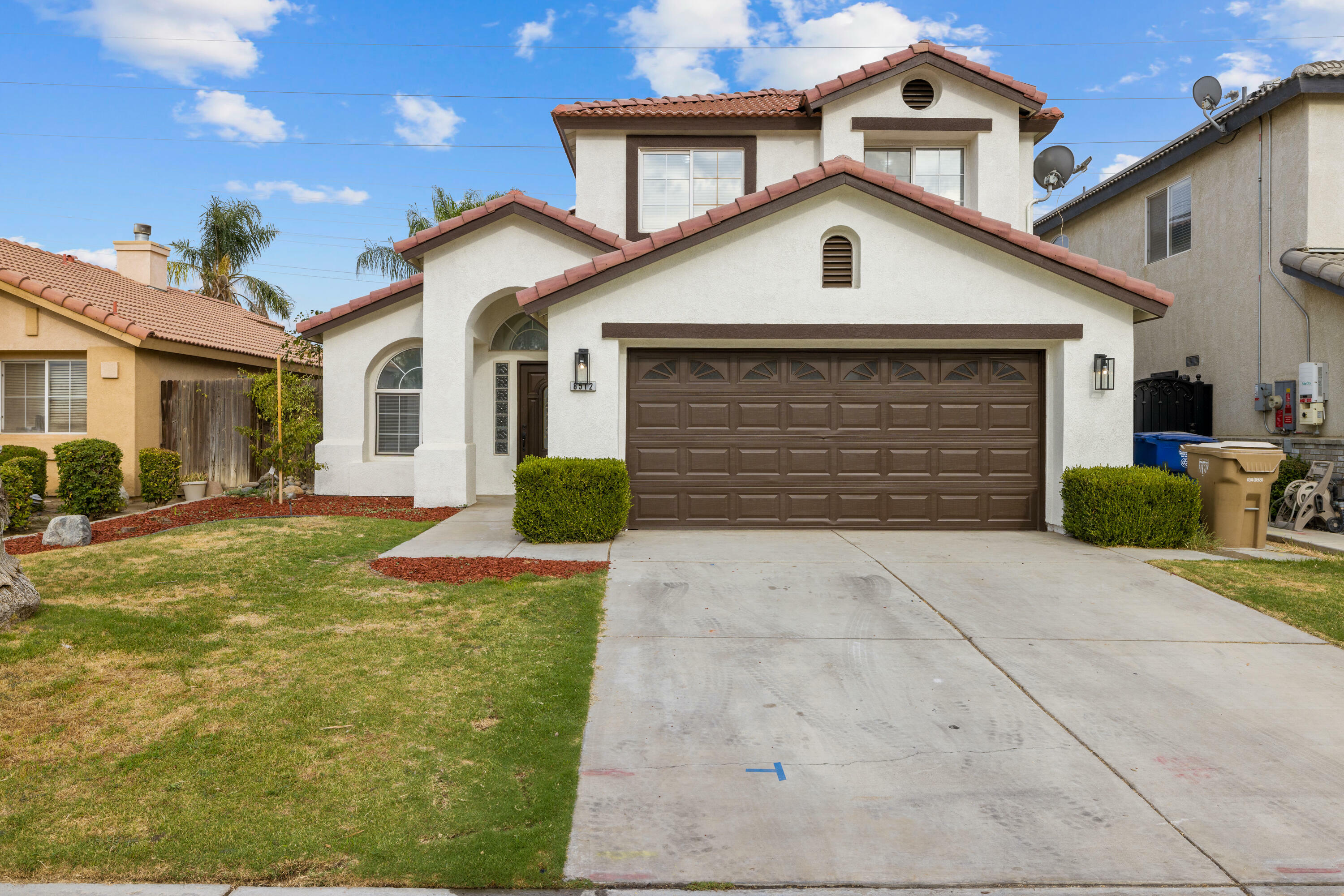 Property Photo:  8512 Scotch Pine Court  CA 93311 