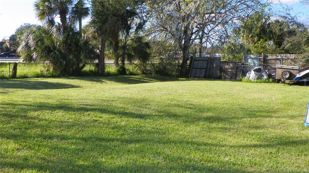 Property Photo:  808 Catherine Avenue  FL 32117 