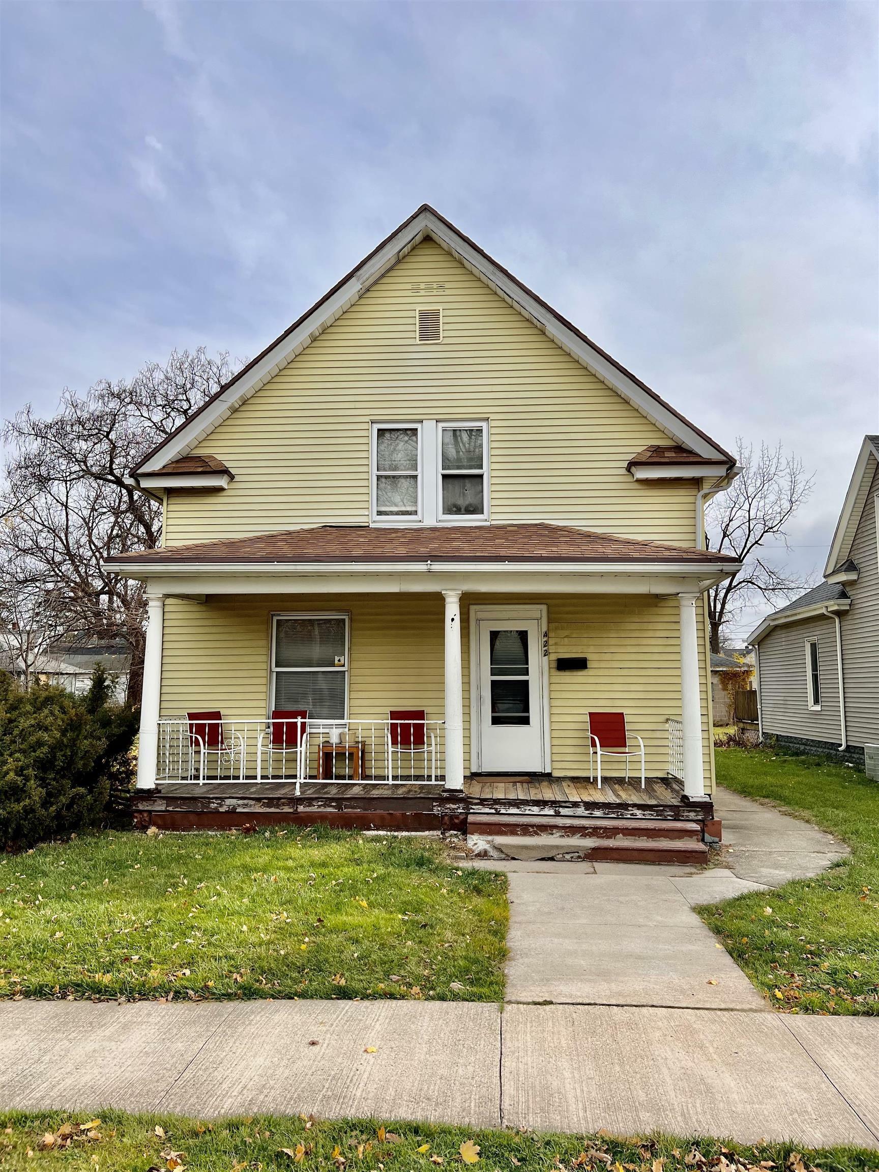 Property Photo:  422 Studebaker Street  IN 46628-2452 