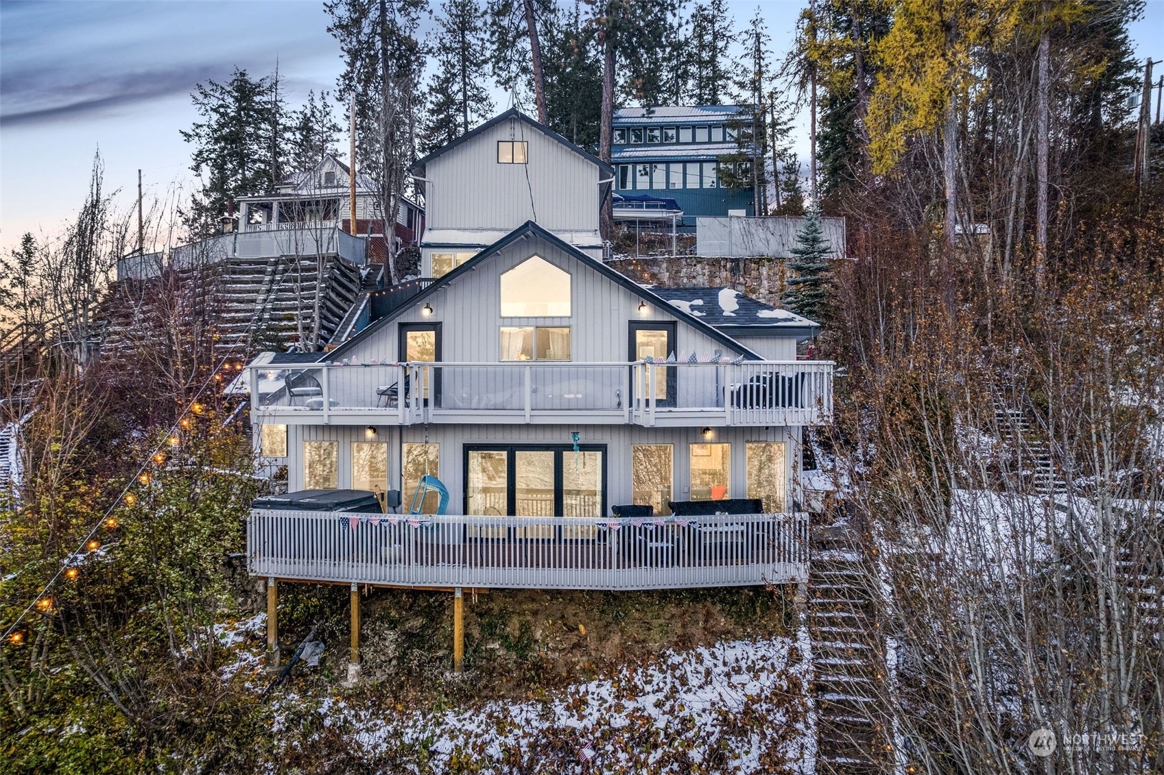 Property Photo:  22917 E Park Beach Road  WA 99025 