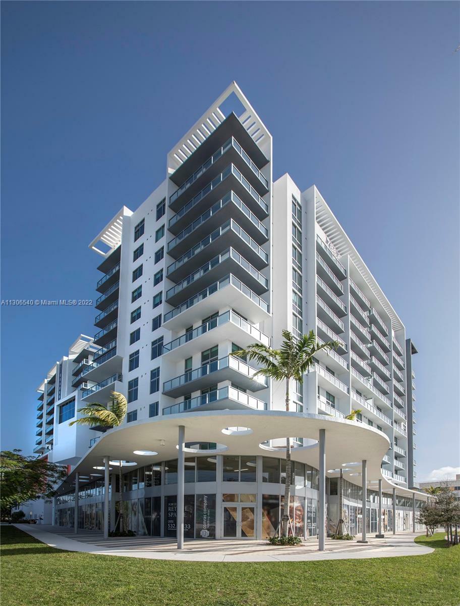 Property Photo:  3900 Biscayne Blvd N-819  FL 33137 