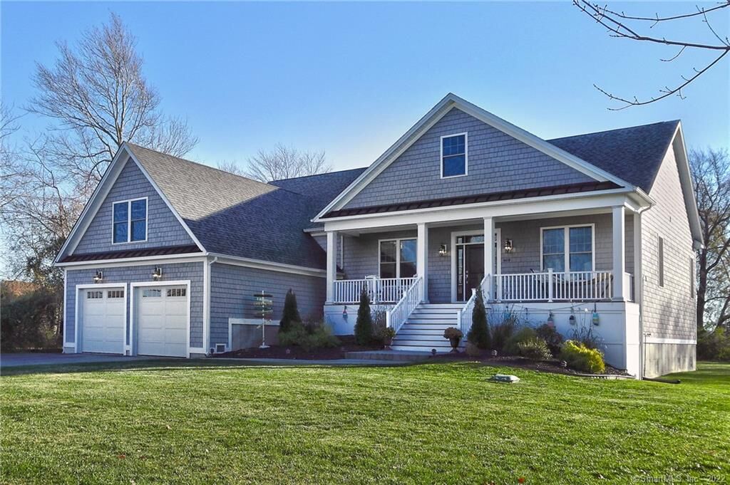 Property Photo: 469 Main Street CT 06475