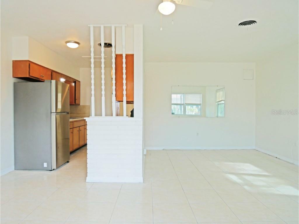 Property Photo: 3673 59th Way N FL 33710