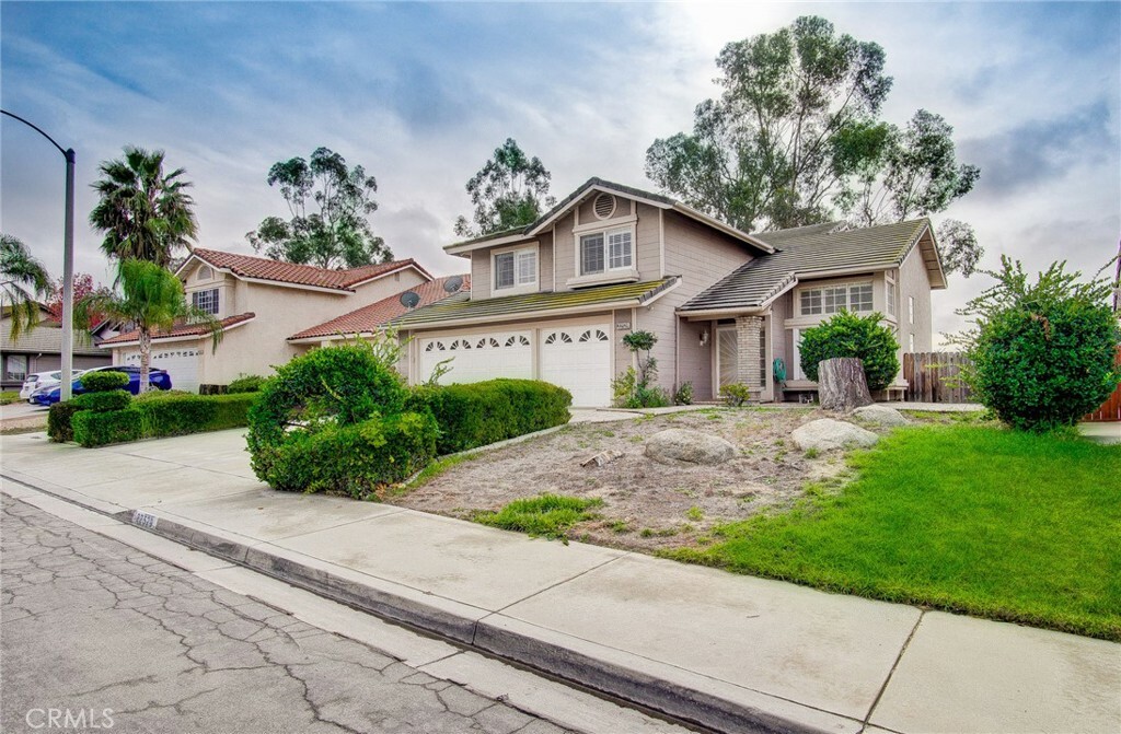 Property Photo:  22529 Climbing Rose Drive  CA 92557 