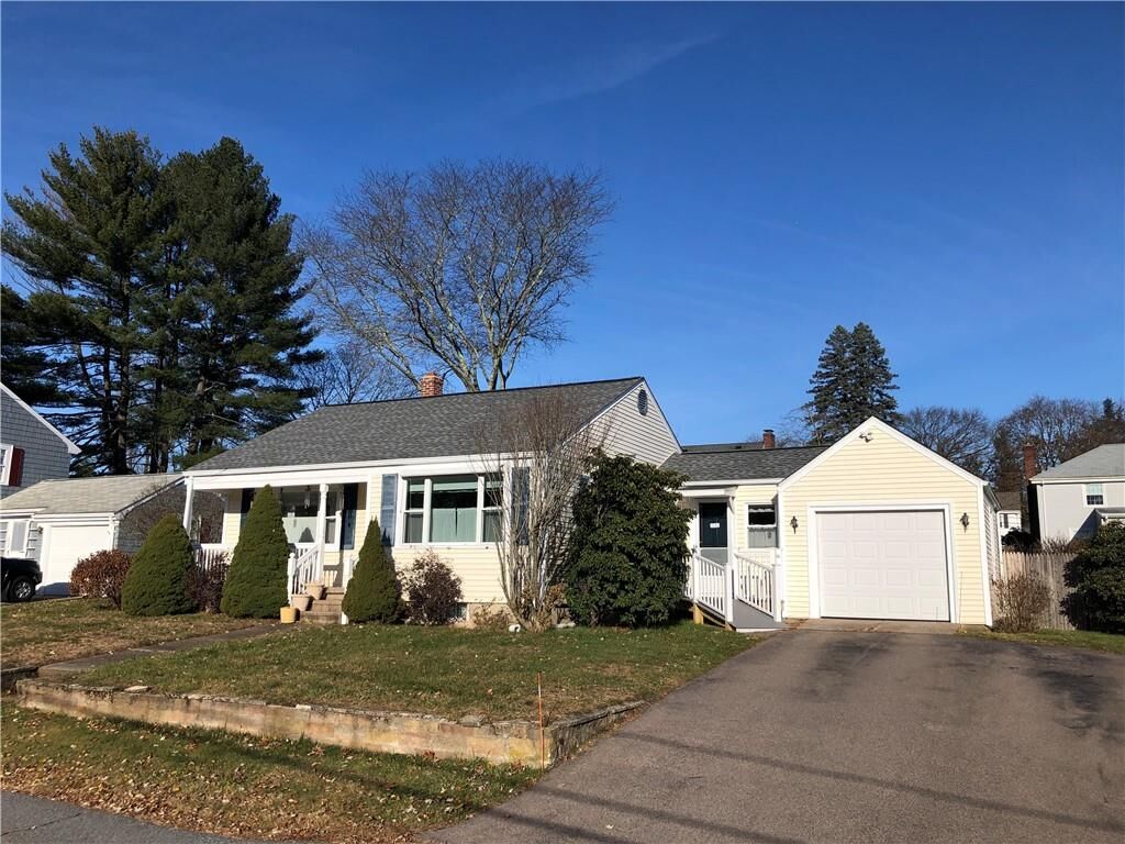 Property Photo:  161 Hadde Av  RI 02864 