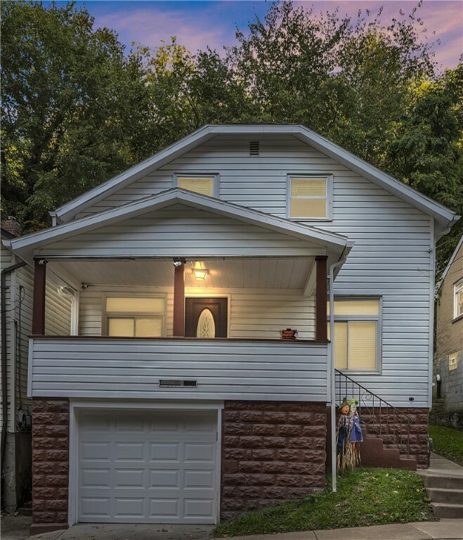 Property Photo:  1231 Ravine St  PA 15132 