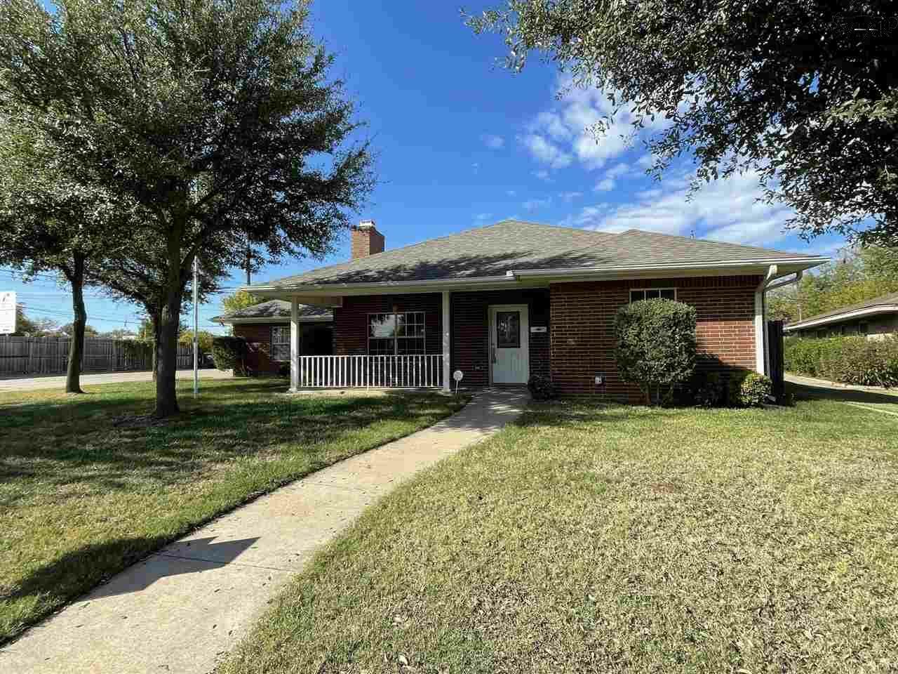 Property Photo:  1630 Celia Drive  TX 76302 