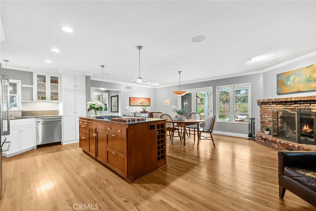 Property Photo: 1524 Sylvia Lane CA 92660