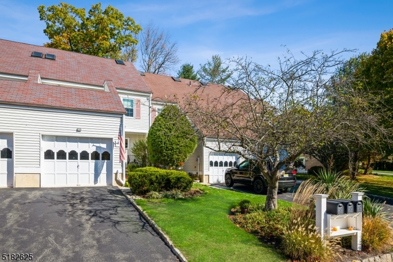 Property Photo: 21 Aberdeen Dr NJ 07945