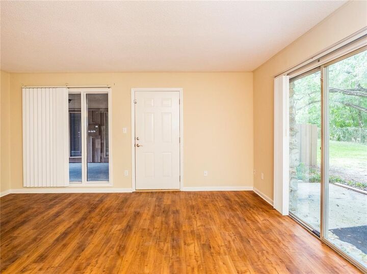 Property Photo:  507 NW 39th Road 138  FL 32607