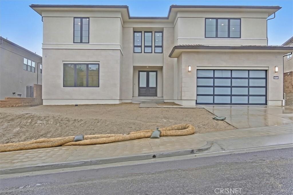 20422 W Willoughby Lane  Porter Ranch CA 91326 photo