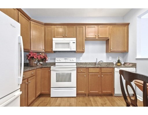 Property Photo:  9 Abigail Way 1002  MA 01867 
