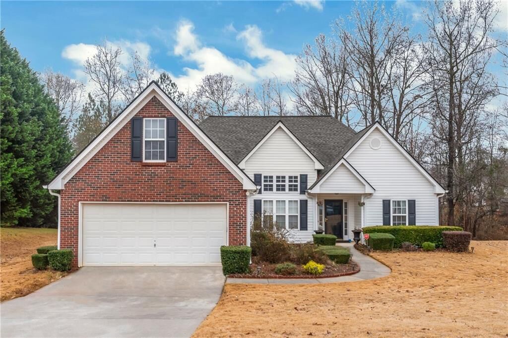 Property Photo: 4379 Gaelic Way GA 30039