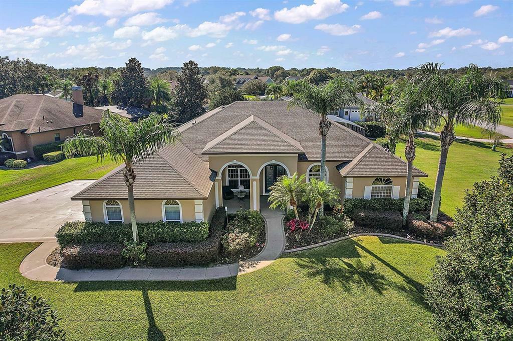 Property Photo:  7300 Otter Creek Court  FL 34797 