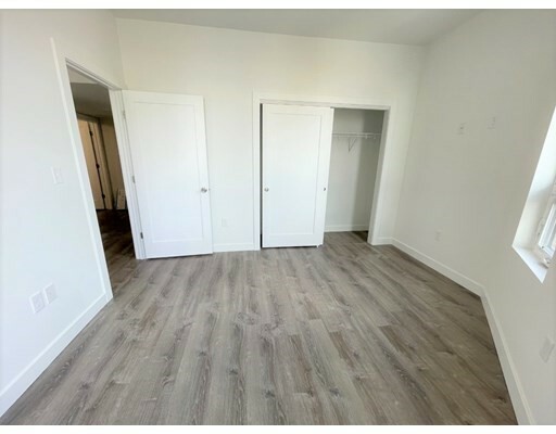 Property Photo: 302 Broadway 204 MA 02149