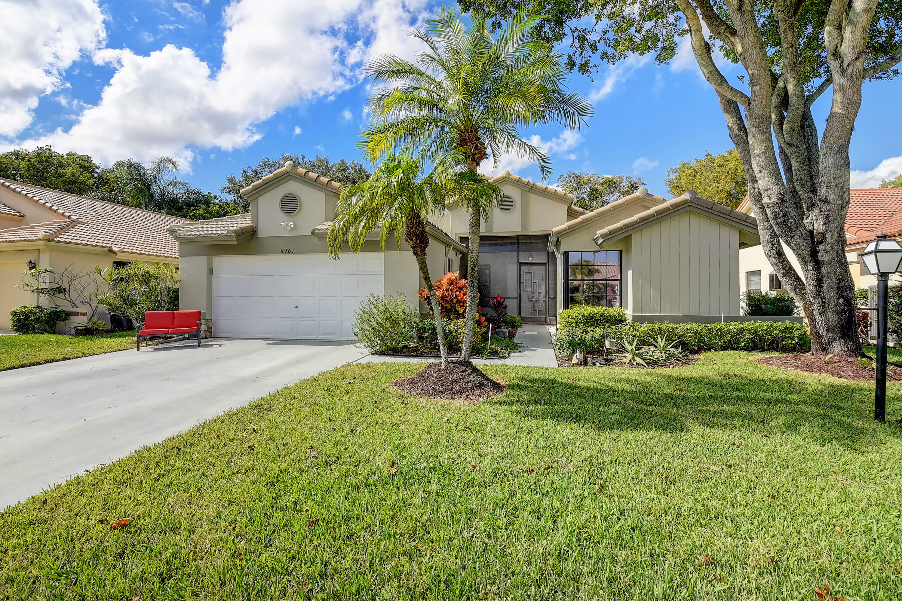 Property Photo:  8901 Boatswain Drive  FL 33436 