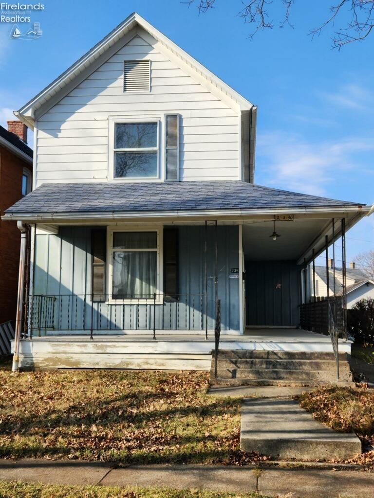 Property Photo:  236 Circular Street  OH 44883 