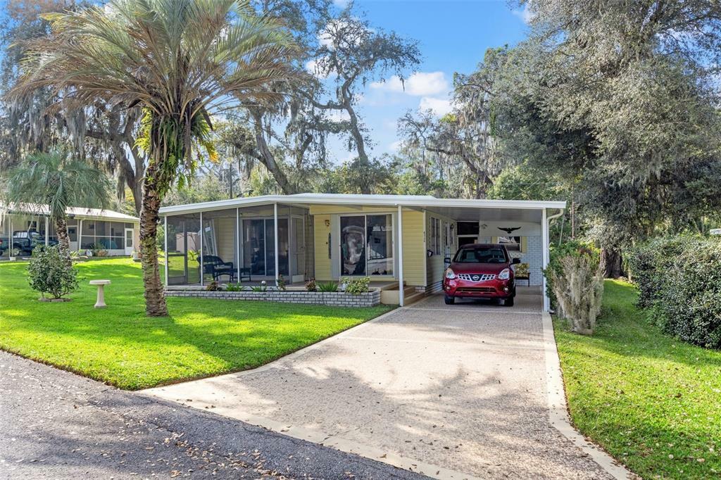 Property Photo:  6135 Ridgewood Drive  FL 33542 