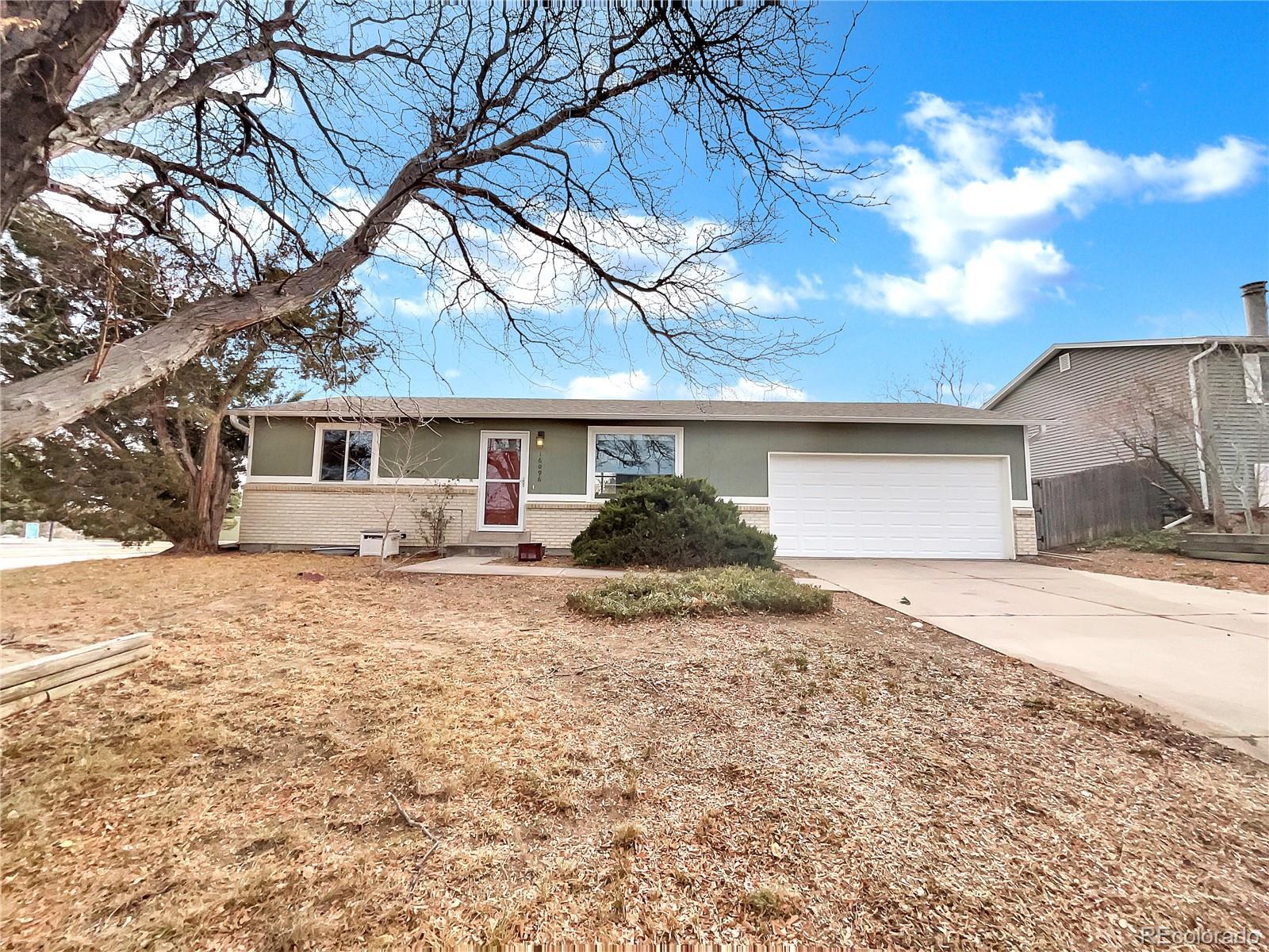 Property Photo:  16096 E Columbia Place  CO 80013 