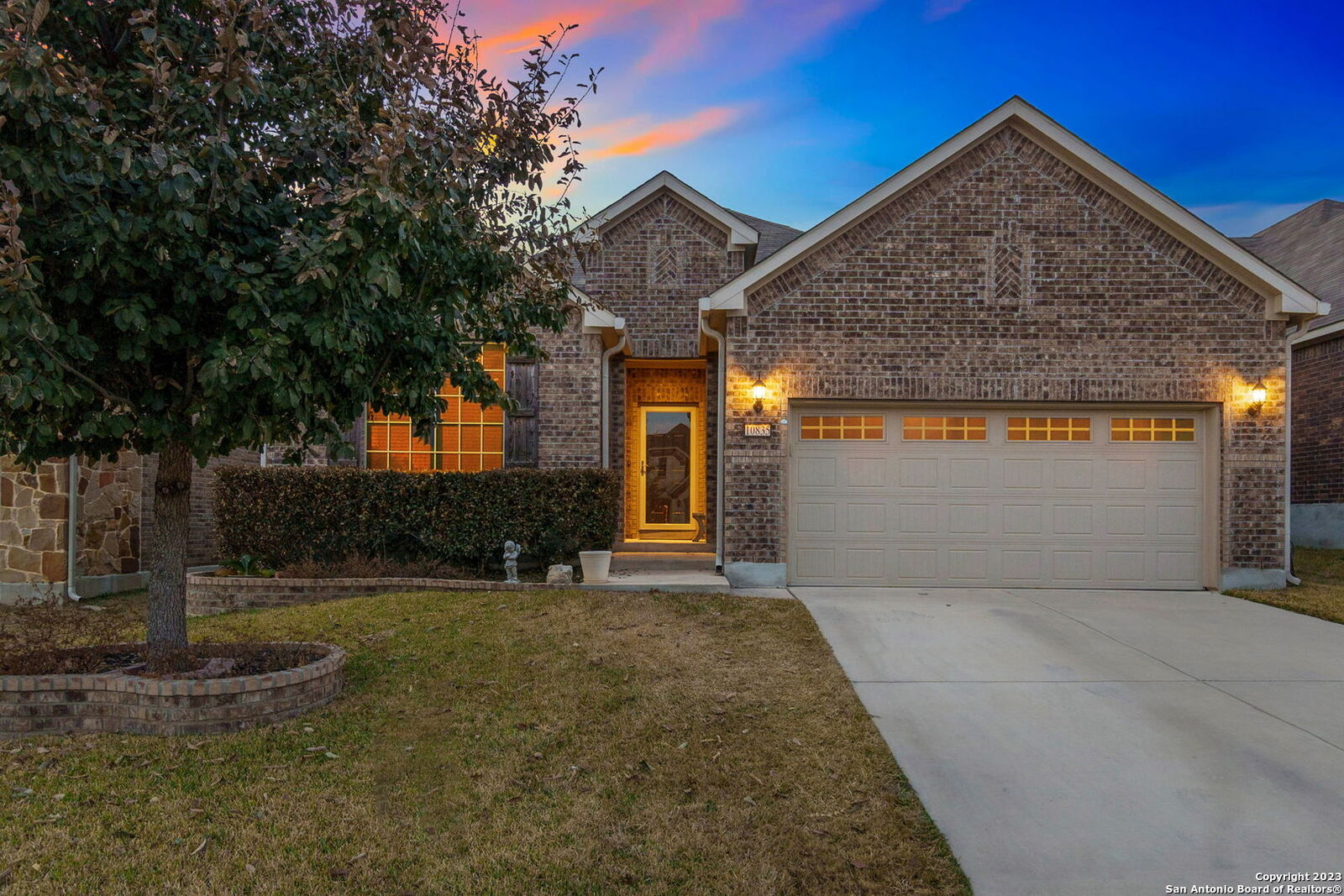 Property Photo: 10835 Red Sage TX 78023