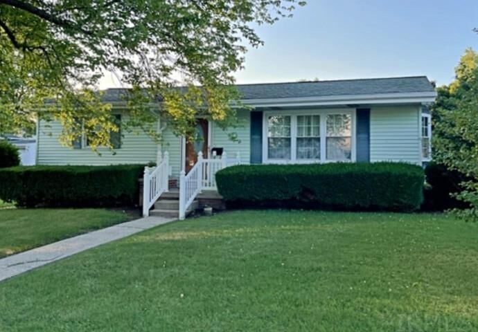 Property Photo: 510 E John Street IN 47501