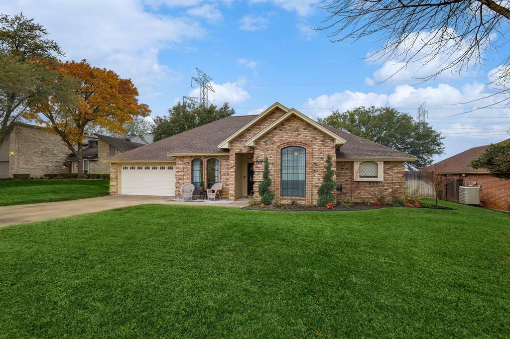 Property Photo:  10176 Wandering Way Street  TX 76126 