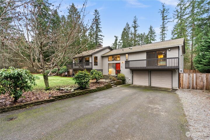 Property Photo: 19209 SE 324th Street WA 98042