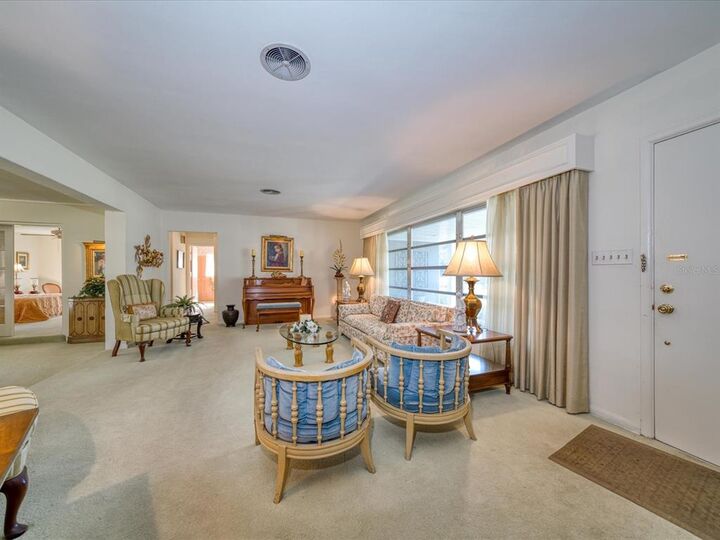 Property Photo:  109 Palmetto Lane  FL 33770 