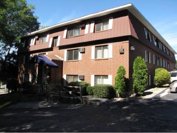 Property Photo: 525 Calef Road 7 NH 03103