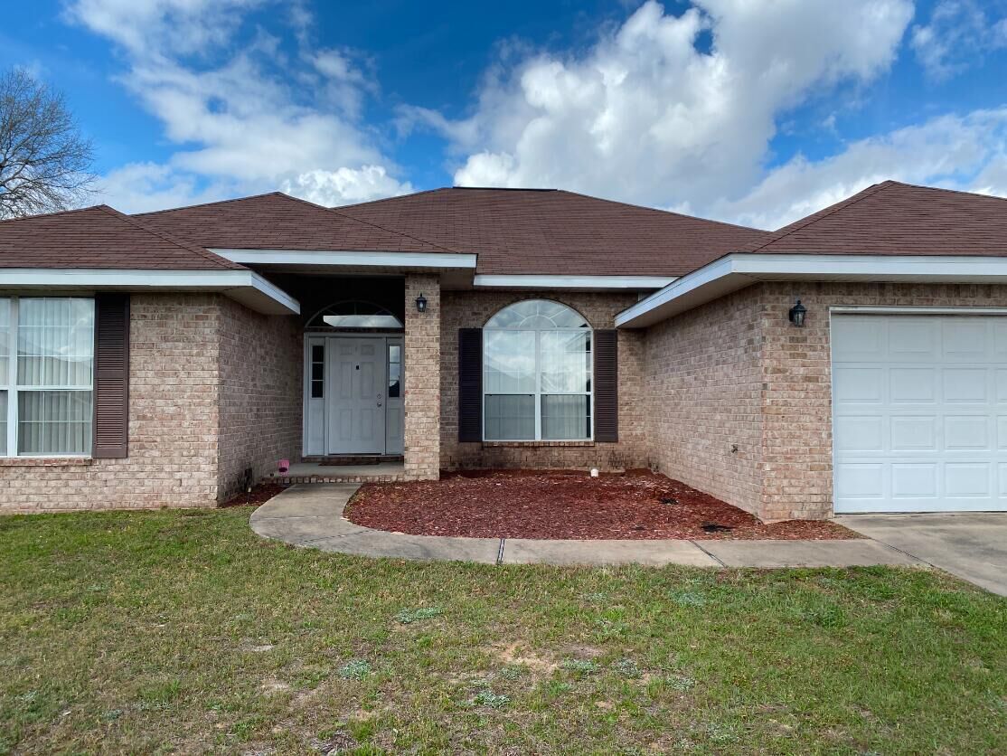 Property Photo:  252 Citadel Lane  FL 32539 