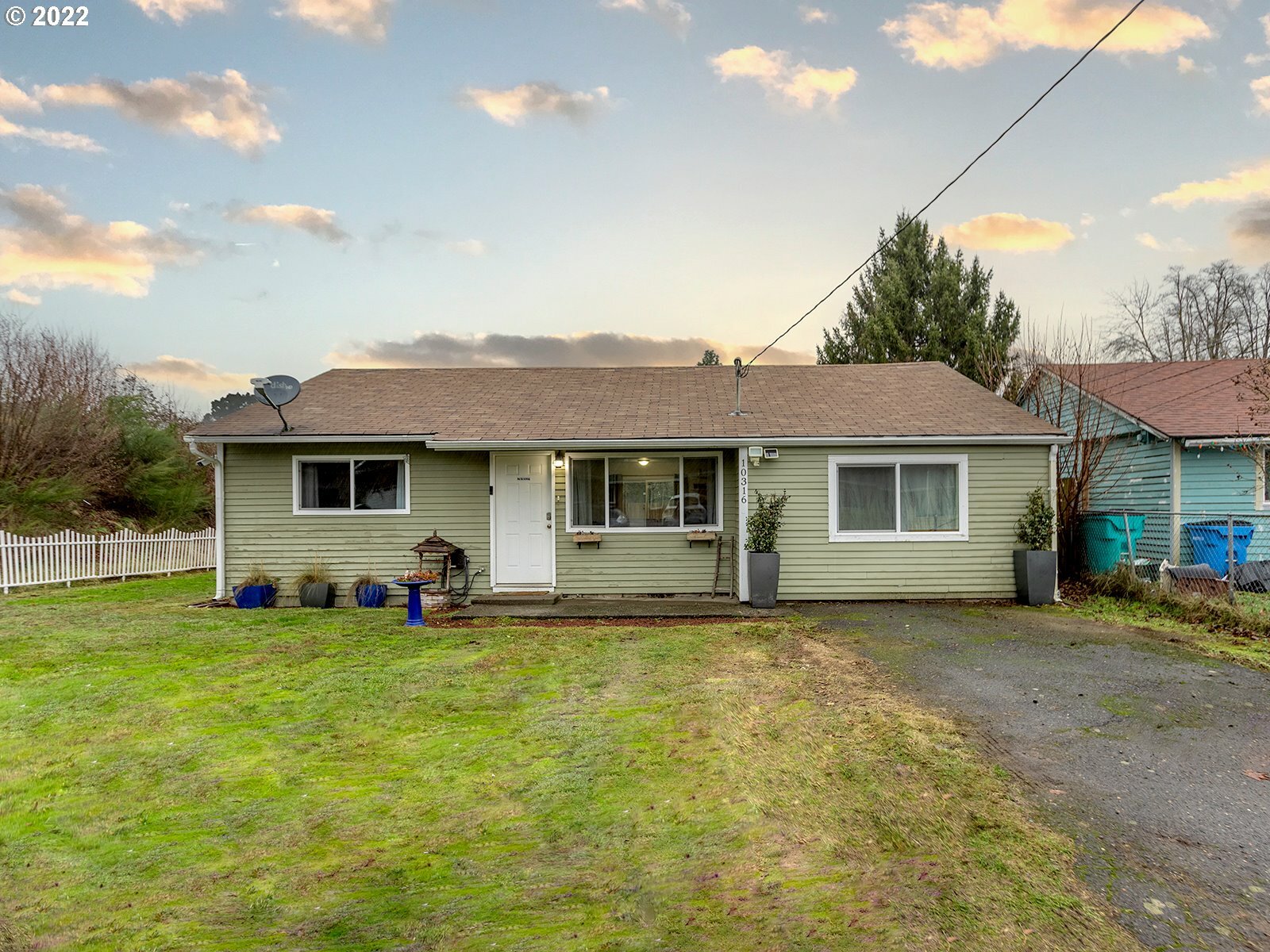 Property Photo:  10316 NE 58th St  WA 98662 