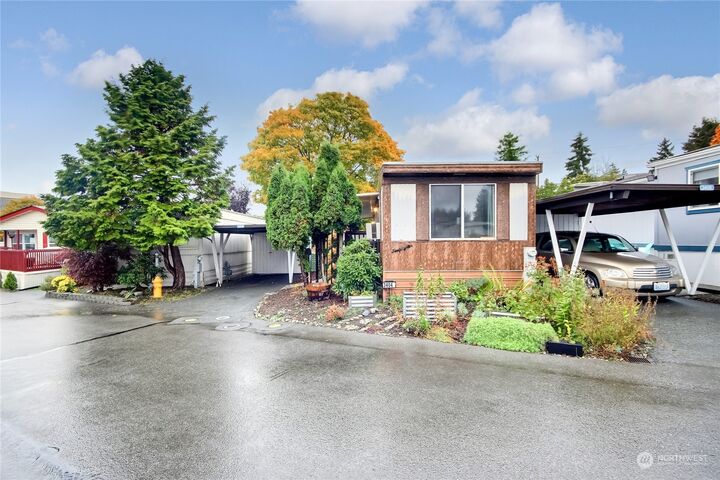 3404 S 180th Place  Seatac WA 98188 photo